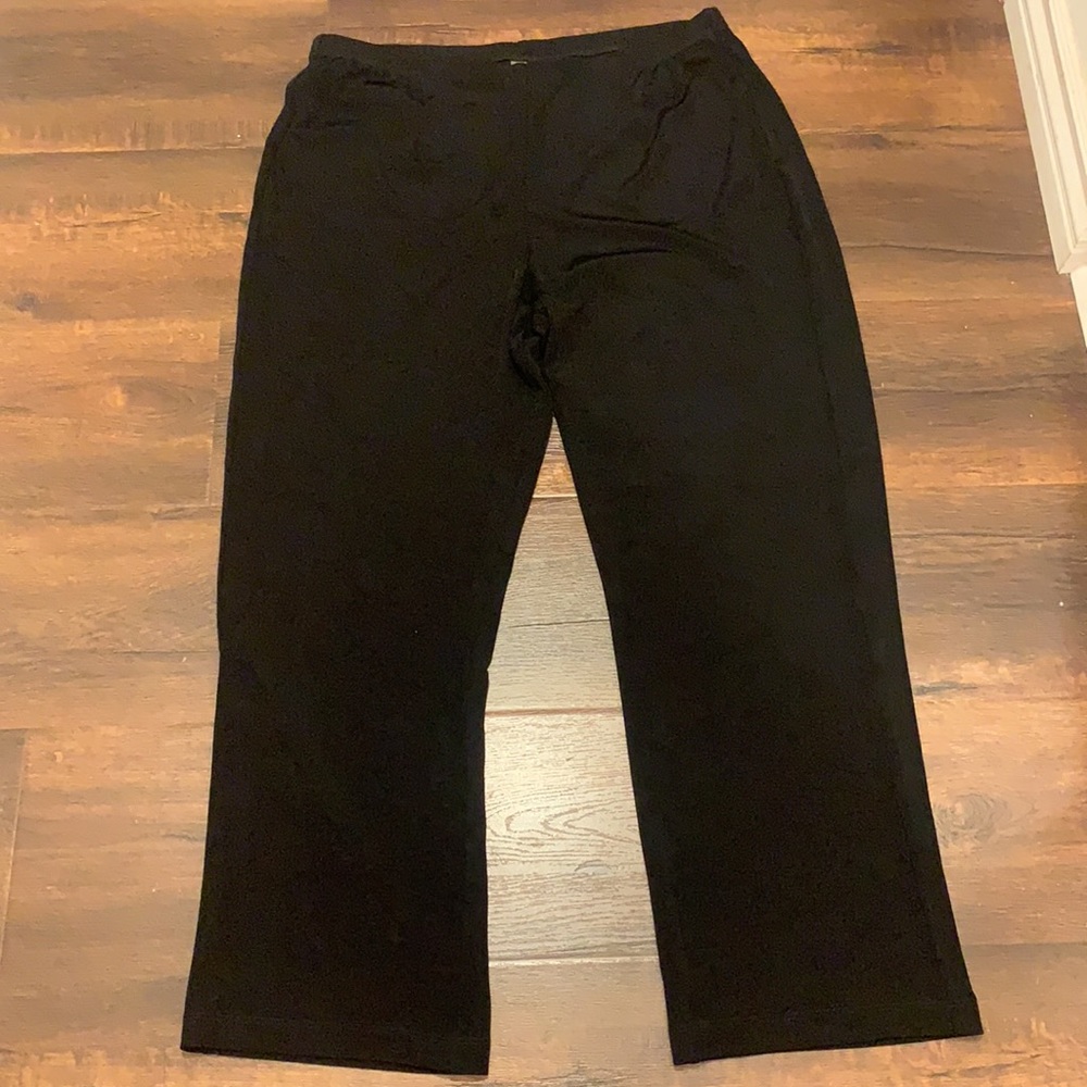 CHICO’S TRAVELERS SLINKY PANTS SZ 3 REGULAR BLACK SLINKY LEG PLUS SZ 16